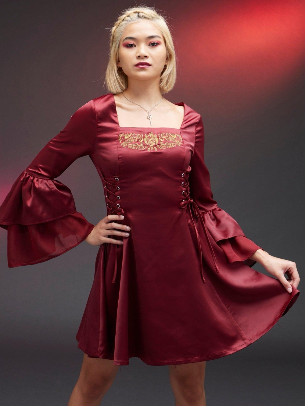 HOUSE OF THE DRAGON HOT TOPIC DRESS NWT MEDIUM